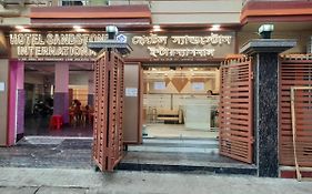 Hotel Sandstone International